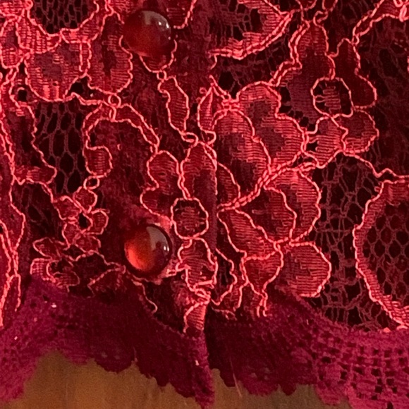 New Free People Intimately XS Lace Shrug w/buttons - Picture 4 of 8